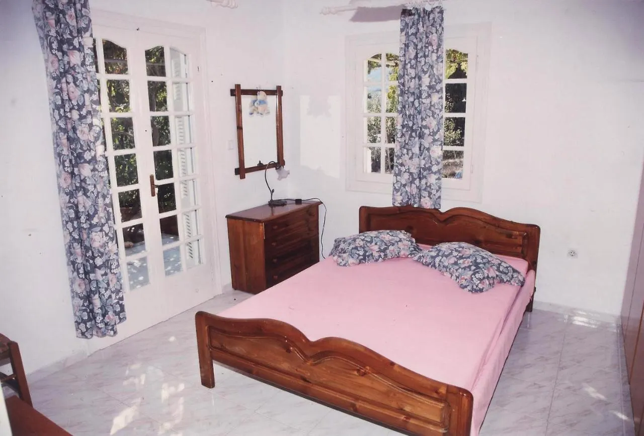 Villa Erieta Athéras Grecia